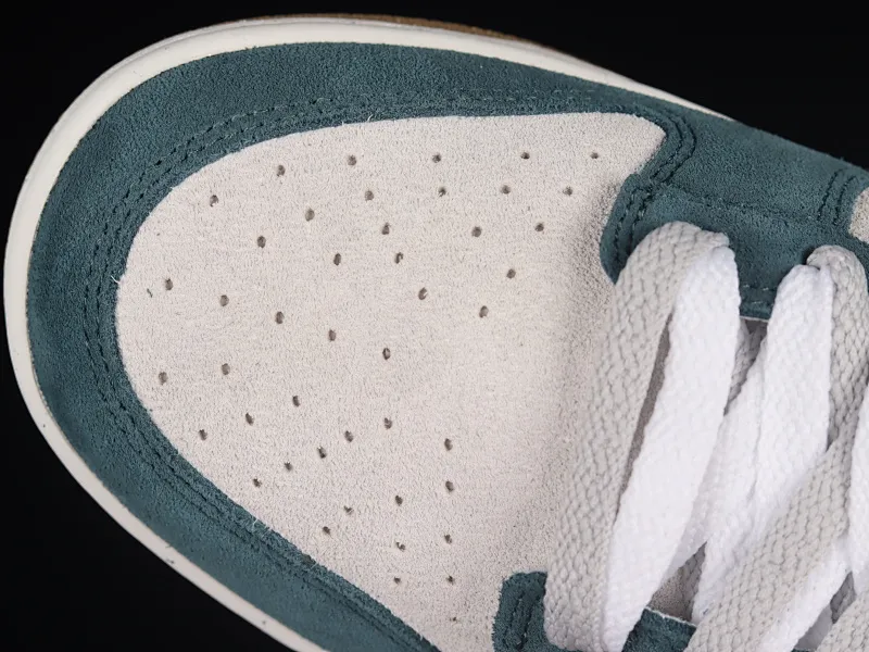 All categories Nk SB Dunk series Nk SB Dunk Low low-top sneakers Nk SB Dunk Low "85" gray green double hook SB low-top sports and leisure sneakers DO9457-110